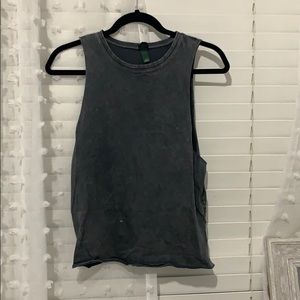 muscle shirt